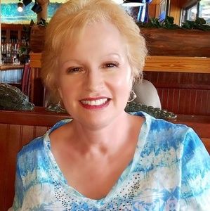 Meet your Posher, Toni